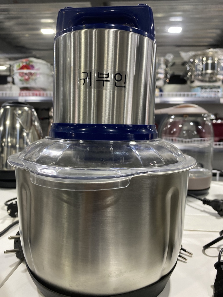 махны миксер 5л