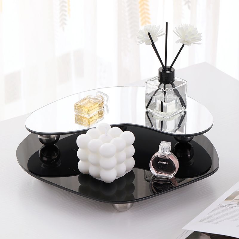 Гоёл чимэглэлийн тавиур