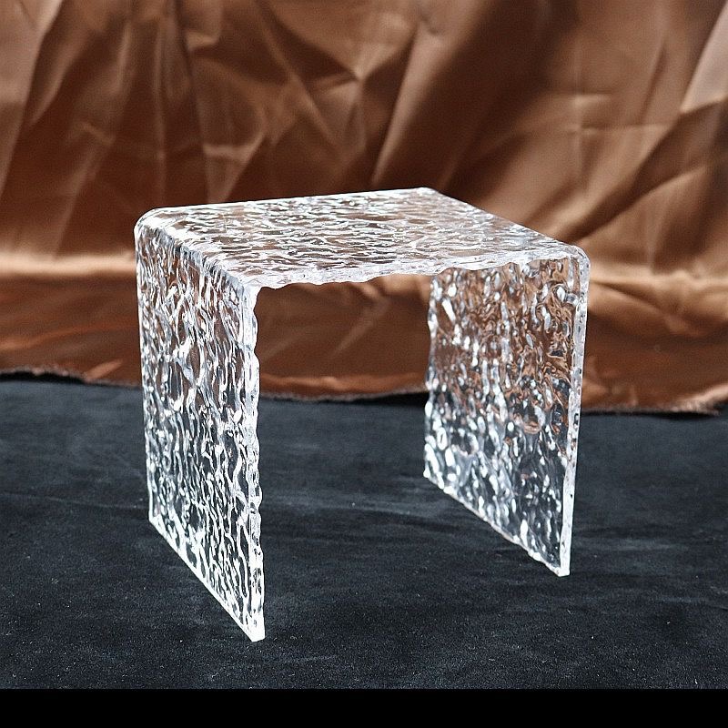 Гоёл чимэглэлийн тавиур