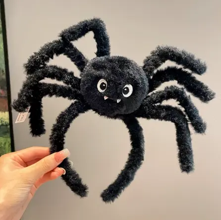 Halloween. үсний даруулга аалзтай том