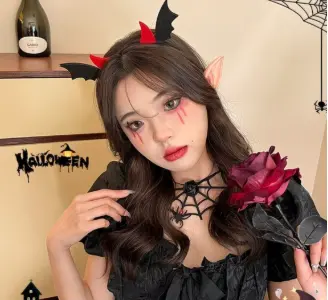 Halloween. үсний даруулга эвэртэй