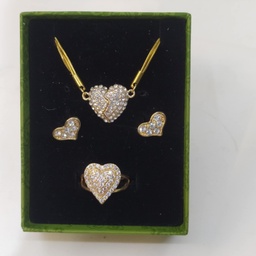 [30112] Ээмэг зүүлт хослол